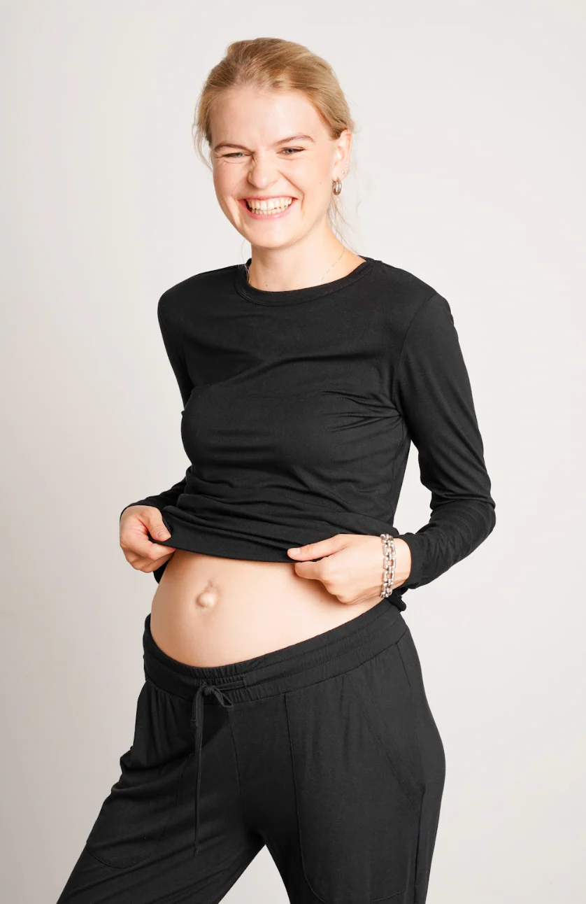 Liv Long Sleeve Crew Neck Tee - Image 8